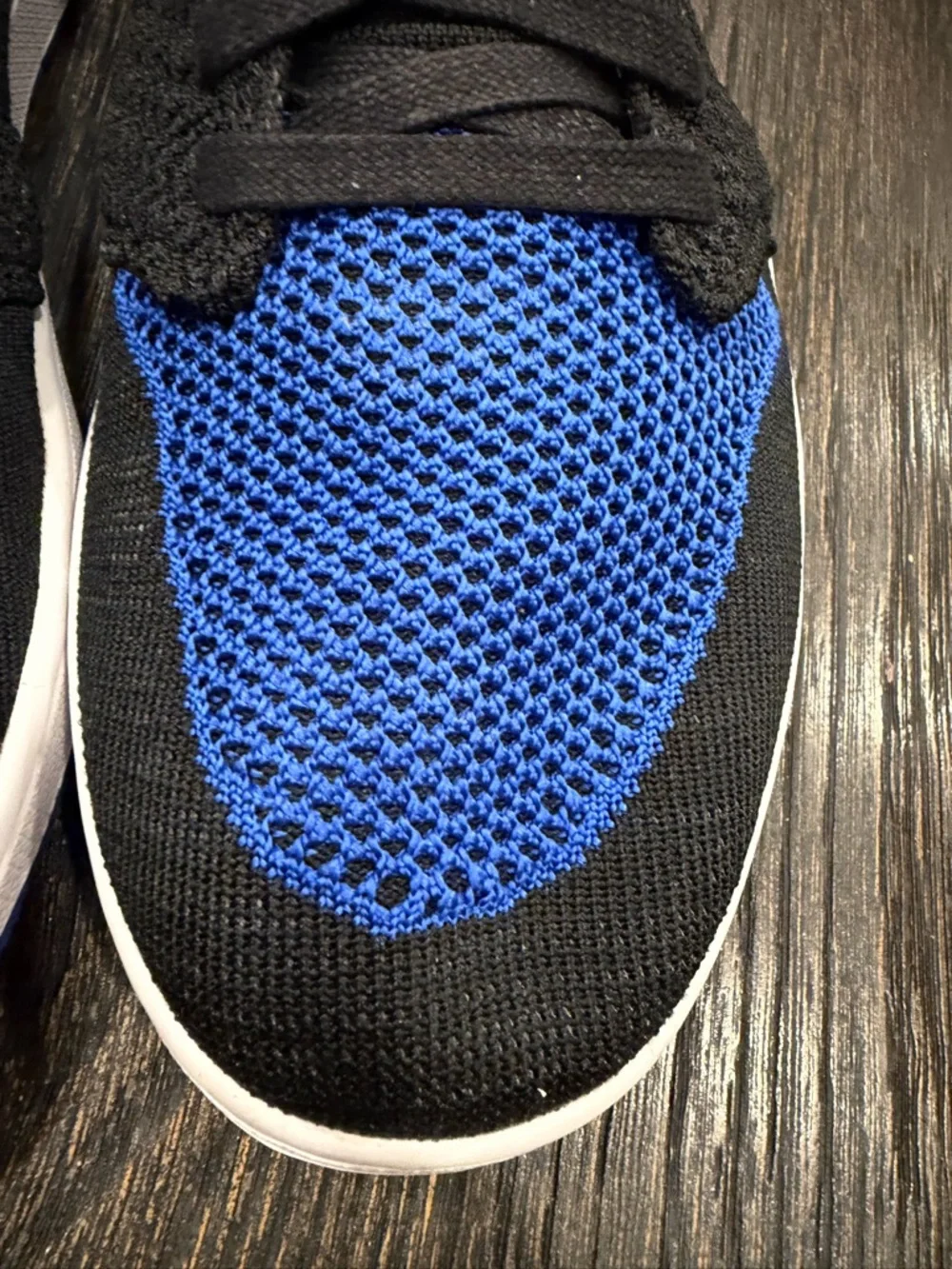 Air Jordan 1 Retro High OG Flyknit “Royal” - Men’s Size 10 - Picture 6 of 11